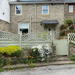  Holiday home 4 Castle View
