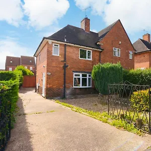 https://alderton-house.hotelsin-nottingham.com