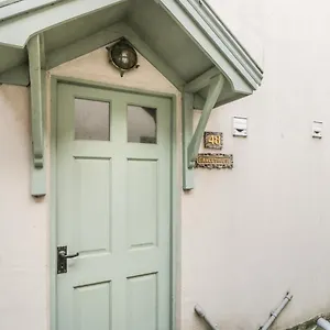 Holiday home Fawcet House